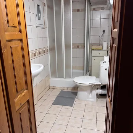 Zazrivsky Dvor - Pod Rozsutcom, Wellness, Self Check-in, 3 Bedrooms, 2 Bathrooms Holiday home *