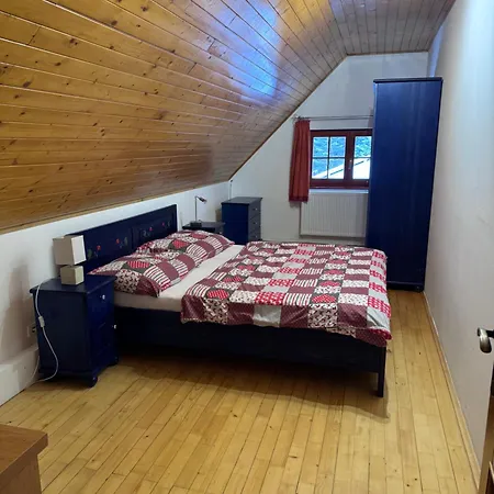 Holiday home Zazrivsky Dvor - Pod Rozsutcom, Wellness, Self Check-in, 3 Bedrooms, 2 Bathrooms
