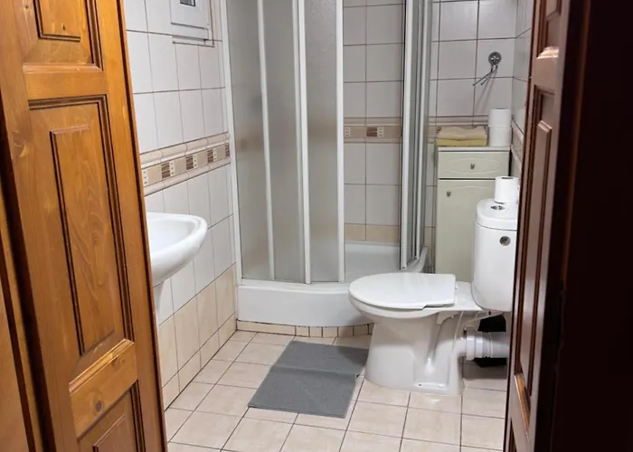 Zazrivsky Dvor - Pod Rozsutcom, Wellness, Self Check-in, 3 Bedrooms, 2 Bathrooms Ferienhaus *